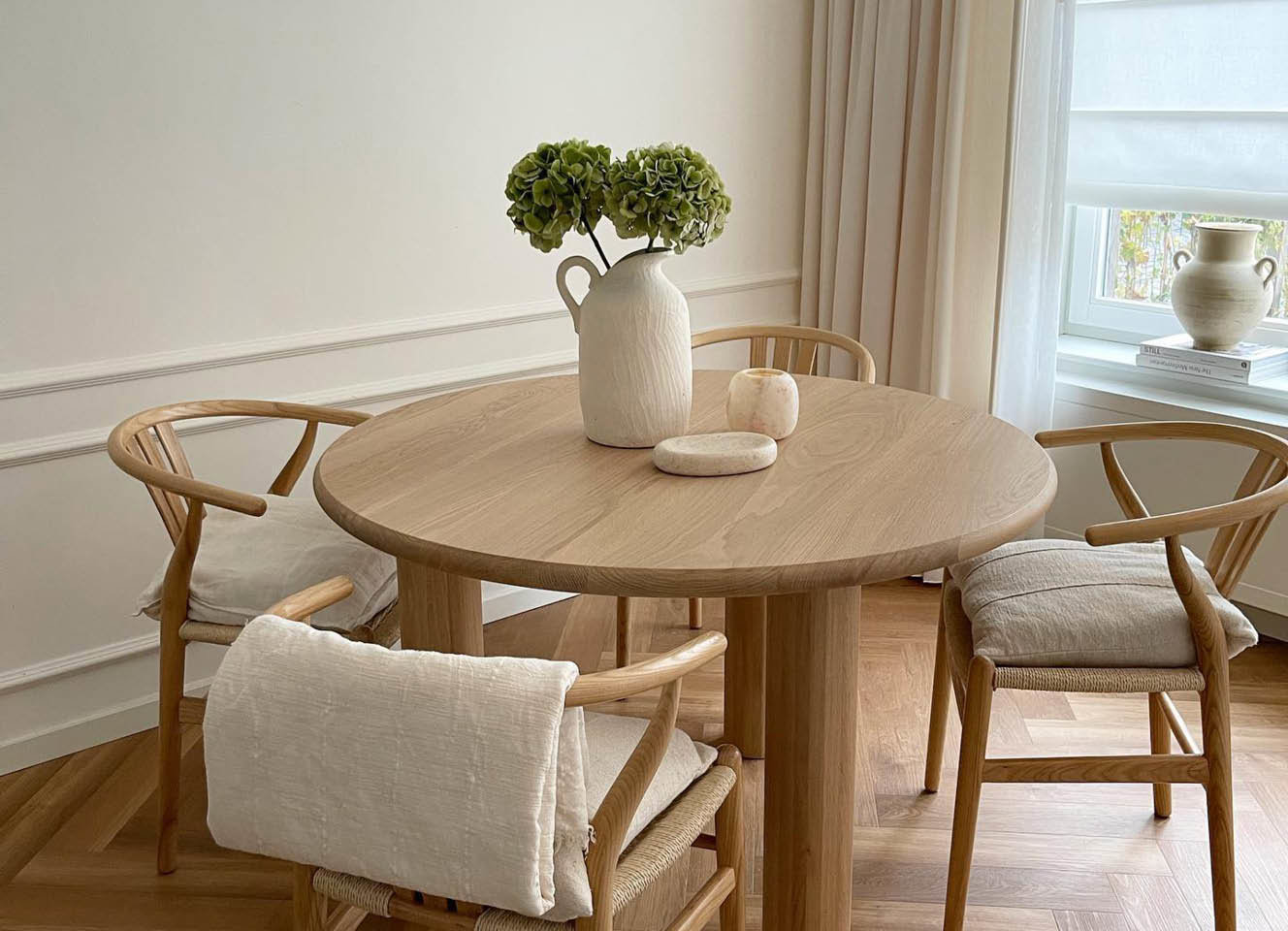 tips-buying-round-dining-table Tips for buying a round dining table | Table du Sud