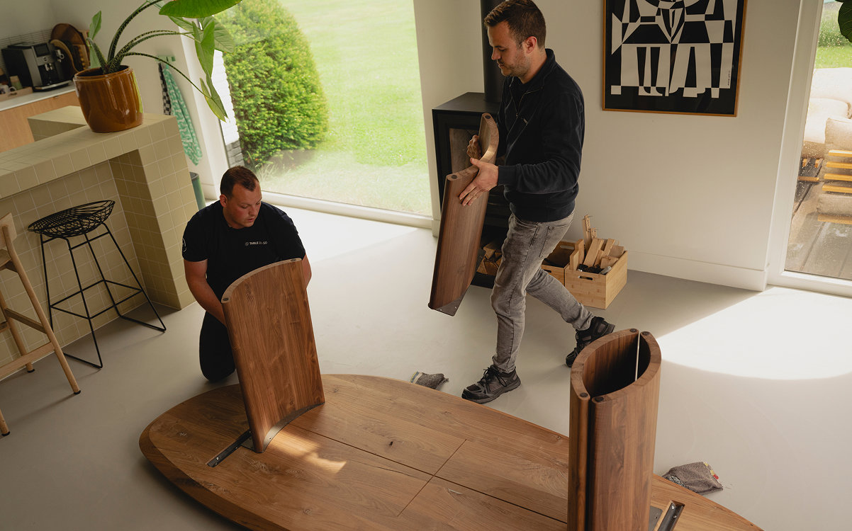 Bezorging van Table du Sud meubels bij de klant thuis